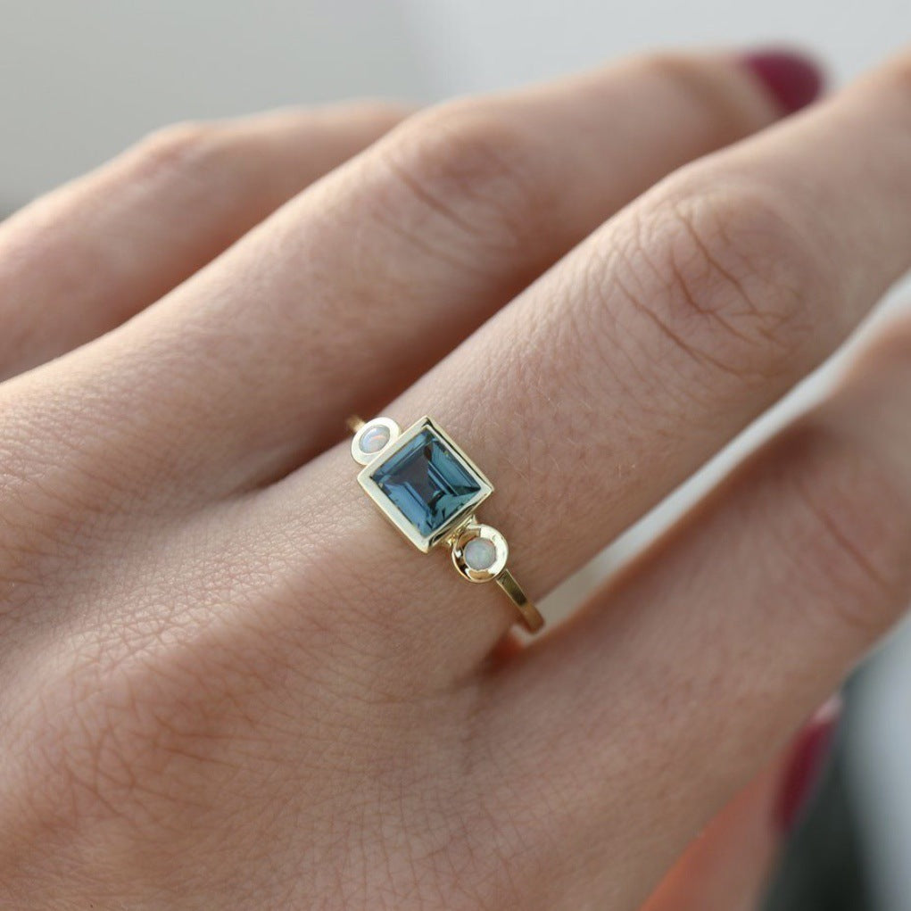 Women's Fashion Personalized Gemstone Ring