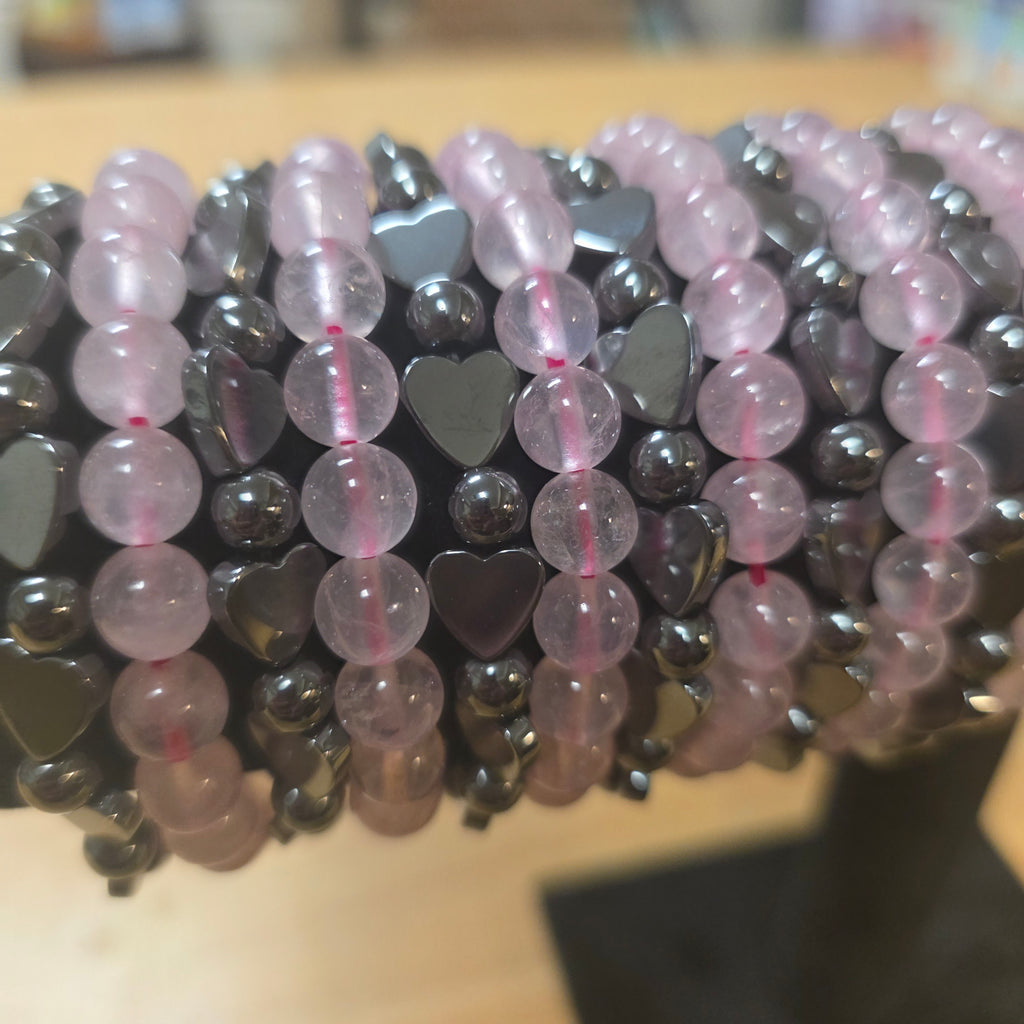 Rose quartz and heart shaped Hematite 💓