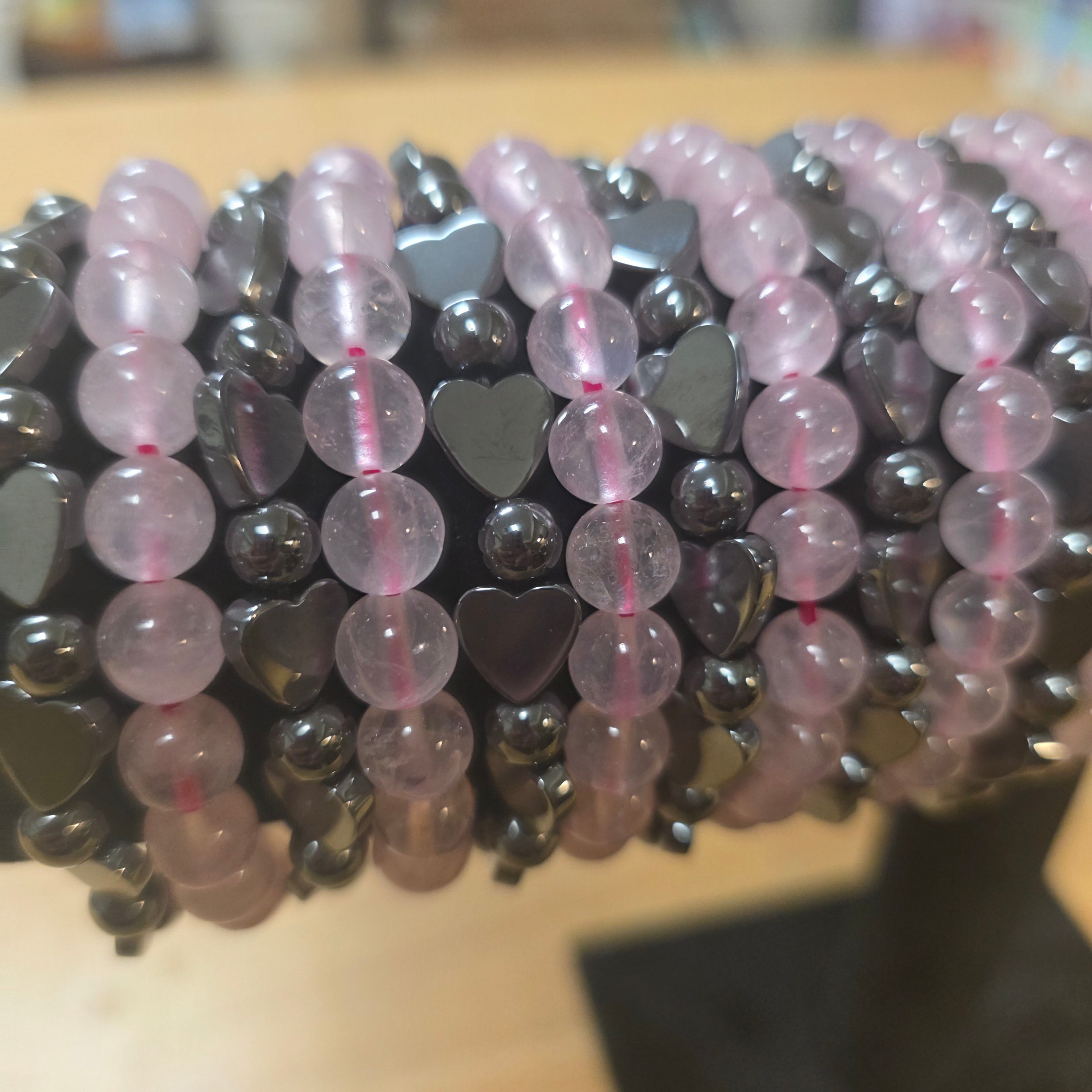Rose quartz and heart shaped Hematite 💓