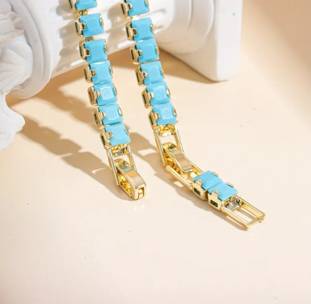 Southwestern Elegance in Geometric Form