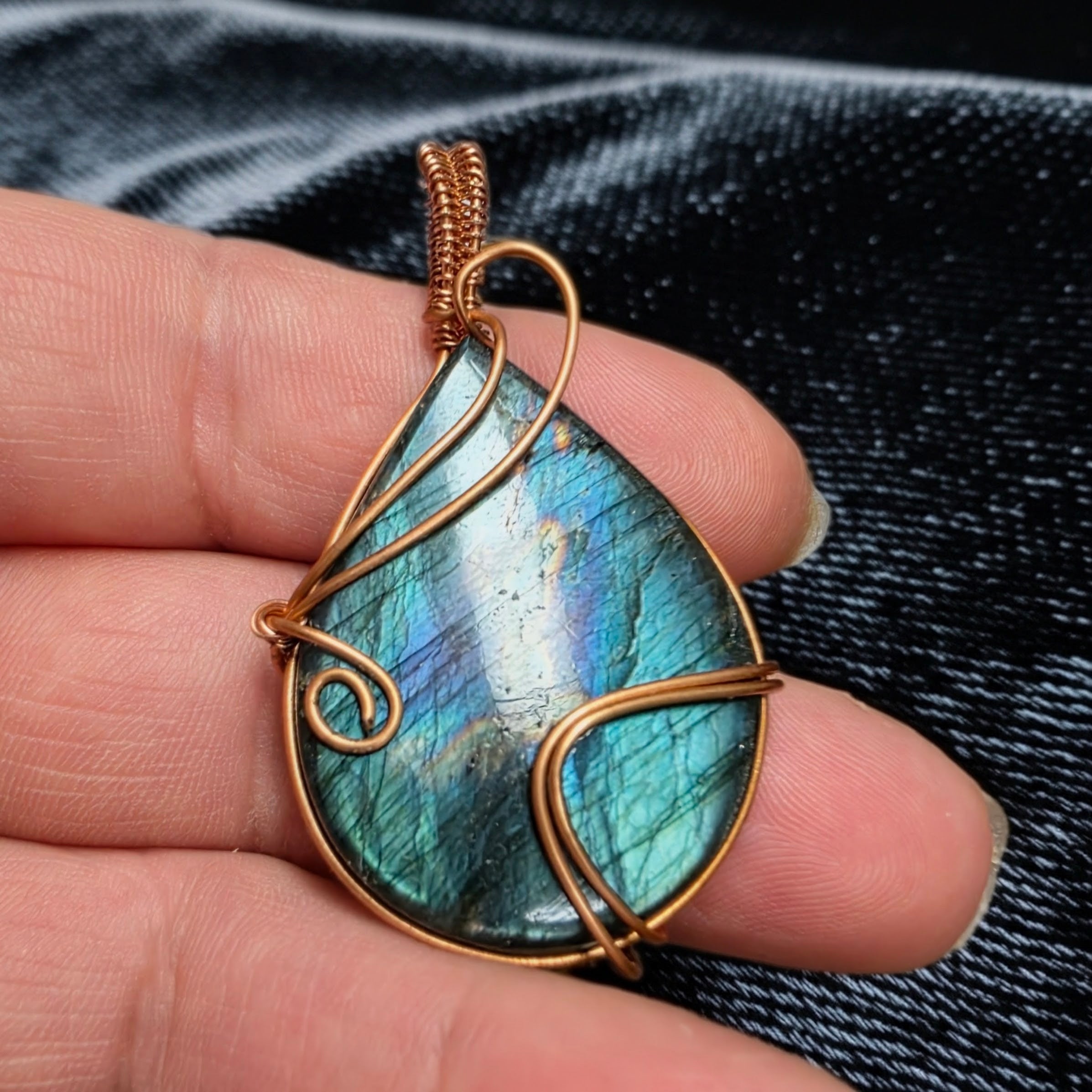 Rainbow labradorite